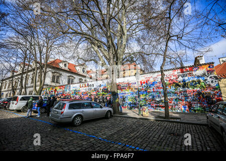 Prag, Tschechische Republik. 16. März 2016. Wand, John Lennon, Prag, Tschechische Republik gewidmet © Aziz Karimow/Pacific Press/Alamy Live News Stockfoto