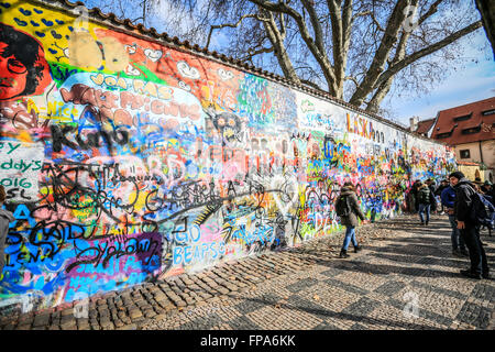 Prag, Tschechische Republik. 16. März 2016. Wand, John Lennon, Prag, Tschechische Republik gewidmet © Aziz Karimow/Pacific Press/Alamy Live News Stockfoto