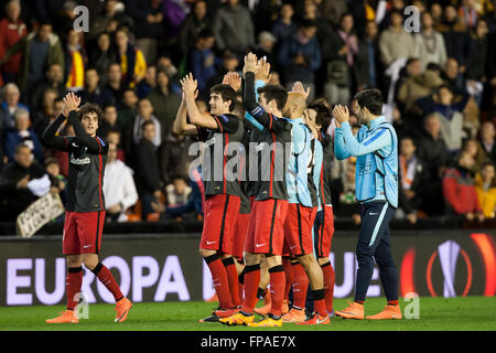 Valencia, Spanien. 17. März 2016. Athletische Spieler Saludates in der UEFA Europa League, Runde 8 Sekunde Bein match zwischen Valencia CF und Athletic de Bilbao im Mestalla-Stadion Athletic verloren 2: 1 aber wird durch die doppelte klassifiziert überein (1: 0). Erzielte für Valencia CF Santi Mina (1) und Santos (1) und Athletic Club de Bilbao Aduriz (1) © Jose Miguel Fernandez de Velasco/Pacific Press/Alamy Live News Stockfoto