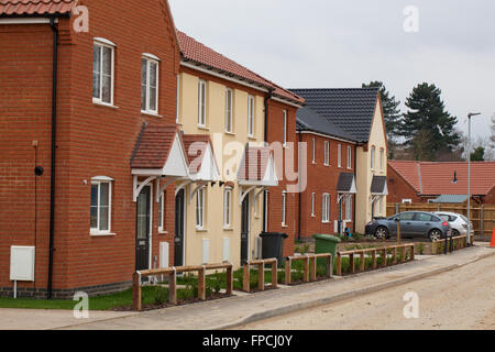 Neue Gehäuse. Hoveton. Wroxham. Broadland. Norfolk. East Anglia. England. Stockfoto