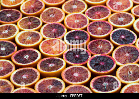 Citrus x Sinensis. Blut-Orangen-Muster Stockfoto