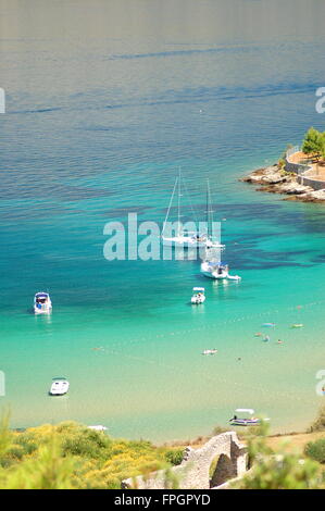 Malerische Aussicht auf Lovrecina Sandstrand auf der Insel Brac, Kroatien Stockfoto