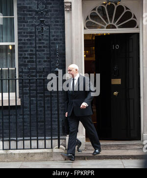 London UK.  16. März 2016 Ian Duncan Smith aus 10 Downing Street nach Budget Kabinettssitzung © Michael Tubi/Alamy Live News Stockfoto