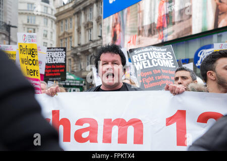 London, UK. 19. März 2016 Tausende von Demonstranten während des Anti-Rassismus-Marsches statt in London, UK-Credit: Pete Lusabia/Alamy Live News Stockfoto