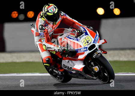 Losail International Circuit, Doha, Katar. 19. März 2016. Commercial Bank Grand Prix von Katar. Andrea Iannone (Ducati Team) während des Qualifyings. © Aktion Plus Sport/Alamy Live-Nachrichten Stockfoto