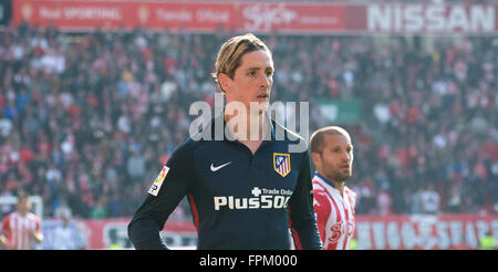 Gijón, Spanien. 19. März 2016. Fernando Torres (Atletico de Madrid) während Fußball-match des spanischen "La Liga" zwischen Real Sporting de Gijon und Atletico de Madrid bei Molinón Stadion OnMarch 19, 2016 in Gijon, Spanien. © David Gato/Alamy Live-Nachrichten Stockfoto