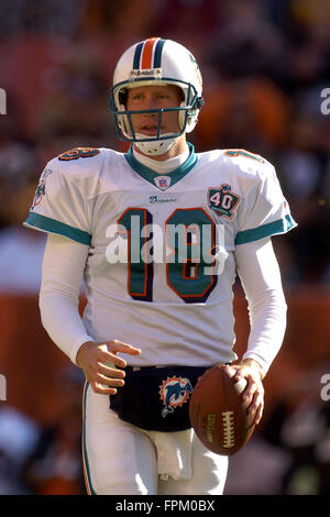 Cleveland, Ohio, USA. 20. November 2005. Miami Dolphins quarterback Salbei Rosenfels vor der Delfine Spiel gegen die Cleveland Browns in Cleveland Browns Stadium am 20. November 2005 in Cleveland, Ohio. Zuma Press/Scott A. Miller © Scott A. Miller/ZUMA Draht/Alamy Live-Nachrichten Stockfoto