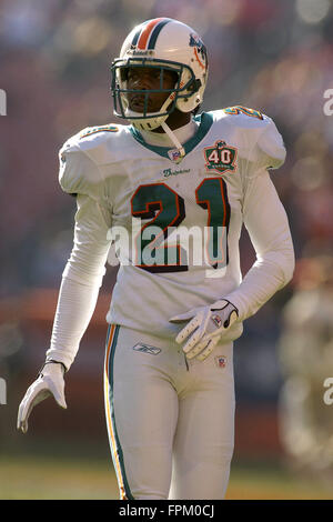 Cleveland, Ohio, USA. 20. November 2005. Miami Dolphins Ecke zurück Travis Daniels während der Delfine-Spiel gegen die Cleveland Browns in Cleveland Browns Stadium am 20. November 2005 in Cleveland, Ohio. Zuma Press/Scott A. Miller © Scott A. Miller/ZUMA Draht/Alamy Live-Nachrichten Stockfoto