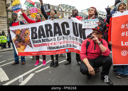 London, UK. 19. März 2016. Lee Jaspis mit Aktivisten aus BARAC UK stehen bis zum Rassismus März am UN-Antirassismus-Tag. Bildnachweis: Mark Kerrison/Alamy Live-Nachrichten Stockfoto