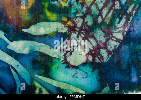 Bunte Abstraktion, Fragment, hot Batik, handgemachte abstrakter Surrealismus Kunst auf Seide, Hintergrundtextur Stockfoto