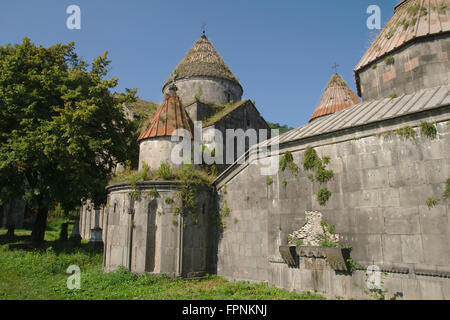 Überwucherten armenische Kirche Kloster Sanahin, Debed Canyon in der Nähe von Alaverdi, Armenien Stockfoto