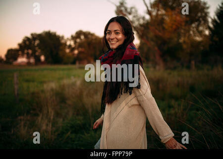 Frau, Wandern in der Natur, Stockfoto