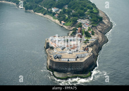 Fortaleza de Santa Cruz da Barra in der Guanabara-Bucht gegenüber Rio de Janeiro in Niteroi Stockfoto