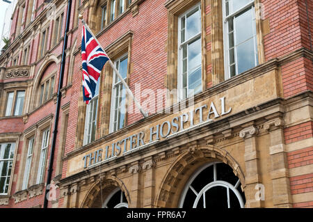 Der aus rotem Backstein Vorderseite des privaten Lister Krankenhaus in der Nähe von Chelsea Bridge in London, Großbritannien Stockfoto