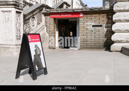 Eingang zum Churchill War Rooms Museum, eine große WW2 touristische Attraktion im zentralen London Stockfoto