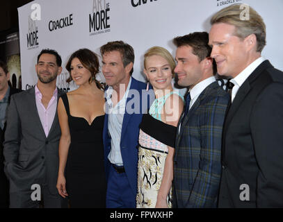 LOS ANGELES, CA - 29. Oktober 2015: Patrick Sabongui, Cristina Rosato, Dennis Quaid, Kate Bosworth, Christian Cooke & Cary Elwes an der Los Angeles premiere für Knistern des "die Kunst der mehr" in den Sony Bilder Studios in Culver City. Stockfoto