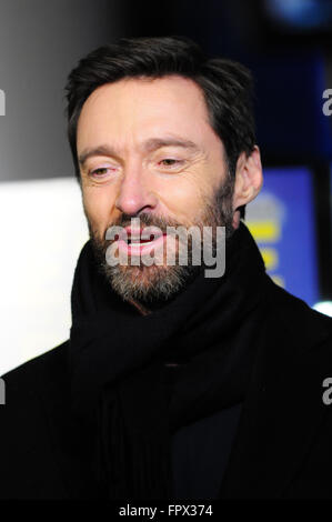 Chicago Screening von "Eddie the Eagle" Kerasotes Schauplatz Symbol - Ankünfte Featuring: Hugh Jackman Where: Chicago, Illinois, USA bei: 16. Februar 2016 Stockfoto