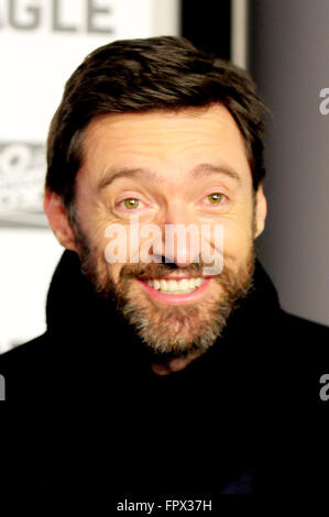 Chicago Screening von "Eddie the Eagle" Kerasotes Schauplatz Symbol - Ankünfte Featuring: Hugh Jackman Where: Chicago, Illinois, USA bei: 16. Februar 2016 Stockfoto