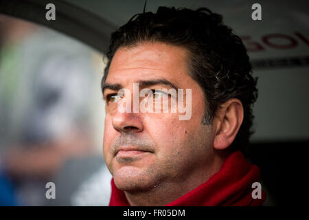 Porto, Portugal. 20. März 2016. SL Benfica-Coach Rui Vitoria während der ersten Liga-match zwischen Boavista FC und SL Benfica Stadium Boavista Porto, am 20. März 2016. Bildnachweis: Diogo Baptista/Alamy Live-Nachrichten Stockfoto