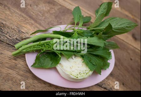 Beilage Gemüse THAI Stil Eatiing mit Papaya Pok Pok oder würzige Nahrung Stockfoto