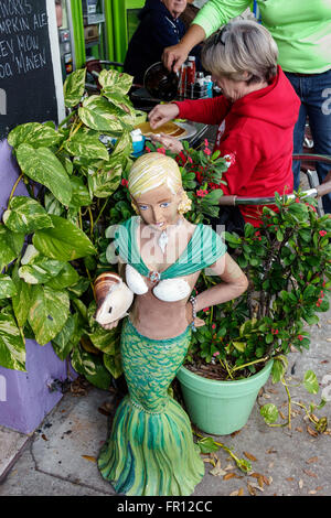 Florida, Süd, FL, St. Saint Pete Petersburg Beach, Gulfport, Beach Boulevard South, Stellas Deli & Gelato, Restaurant Restaurants Essen Essen Essen gehen ca. Stockfoto