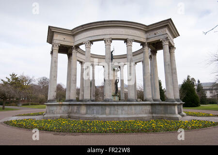 Kriegerdenkmal in Cathays Park, Cardiff, Wales. Stockfoto