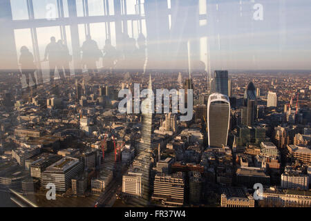 Die Stadt Walkie-Talkie, Gherkin, Cheesegrater, Gebäude, London-Blick von der Shard Stockfoto