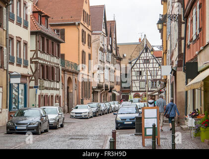 Blick auf die Stadt zeigt die Altstadt von Colmar im Elsass, Frankreich Stockfoto