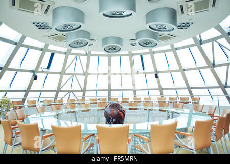Runder Konferenztisch Konferenz Zimmer Stockfoto, Bild: 22594893 - Alamy
