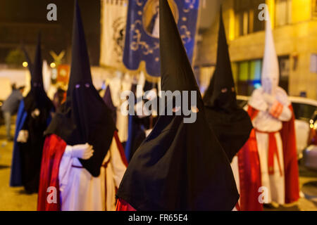 Santander, Spanien. 21. März 2016. Ostermontag in Santander feiern die nächtliche Prozession des Gebets im Garten von Oliven Credit: JOAQUIN GOMEZ SASTRE/Alamy Live News Stockfoto