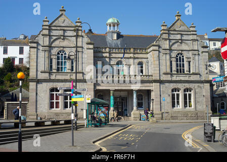 Passmore Edwards freie Bibliothek, städtische Ämter Gebäudehülle in Falmouth Cornwall England UK Stockfoto