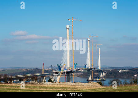 19.03.2016, The Queensferry Crossing über den Forth, Anschluss an South Queensferry, Edinburgh an Fife in North Queenferry. Stockfoto