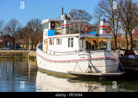 Kalmar, Schweden - 17. März 2016: Das Passagierschiff Andromeda in den Hafen festgemacht. Schiff ist vom Heck gesehen. Stockfoto