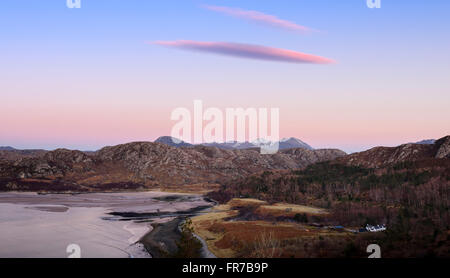 Dämmerung über Gruinard Bay in Wester Ross, North West Schottland Stockfoto