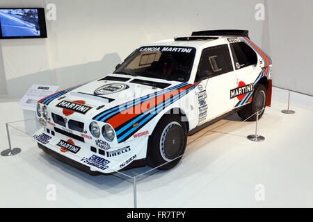 Ein Lancia Delta S4, Gruppe B Rally Car, auf dem Display in "The Pinnacle der Rallye" Abschnitt von der 2016 London Classic Car Show. Stockfoto