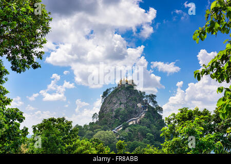 Taung Kalat Kloster auf Mt. Popa, Myanmar. Stockfoto