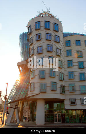 Tanzendes Haus von Frank Gehry, Prag, Tschechische Republik Stockfoto