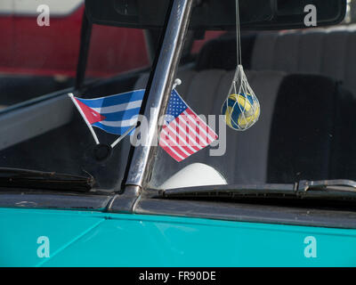 Kuba Kuba-Amerique Drapeau La Havanna taxi Stockfoto