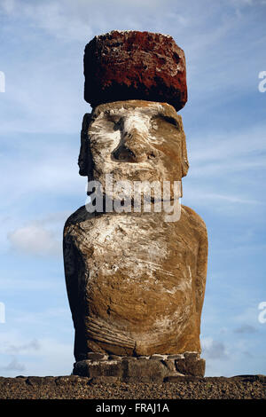 Detail der Moais am Ahu Tongariki auf der Osterinsel Stockfoto