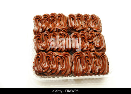 Verpackte Schokolade mattierte Brownies, Isolated on White Stockfoto