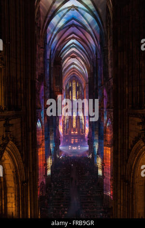 LUX Eucharistica, Kölner Dom Beleuchtung von deutschen Künstlern Team Casa Magica anlässlich des Eucharistischen Kongress 2013 Stockfoto