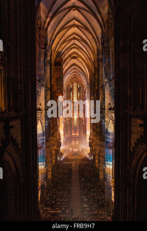 LUX Eucharistica, Kölner Dom Beleuchtung von deutschen Künstlern Team Casa Magica anlässlich des Eucharistischen Kongress 2013 Stockfoto