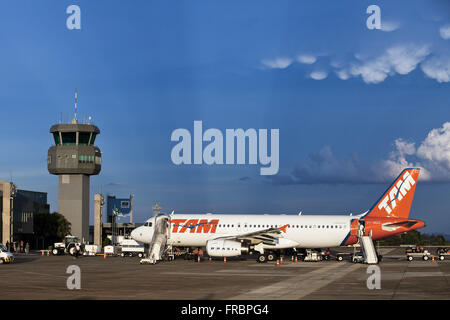 Londrina Flughafen - Gouverneur José Richa - neue Flughafen Nachbarschaft - Ostseite der Stadt Stockfoto