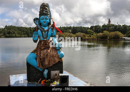 Statue von Shiva, Hindu-Gott, Heiliger Kratersee Grand Bassin oder Ganga Talao, Mauritius Stockfoto