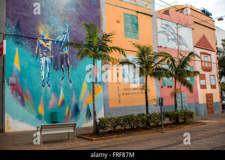 SANTA CRUZ, Teneriffa Insel, Spanien - 26. Dezember 2015: bemalten Wand auf der Straße in Santa Cruz, der Hauptstadt der Insel Teneriffa Stockfoto