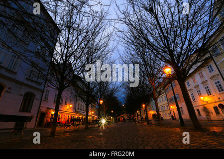 Prag, Tschechische Republik. 21. März 2016. Straße Na Kamp? in Prag, Tschechische Republik © Aziz Karimow/Pacific Press/Alamy Live-Nachrichten Stockfoto