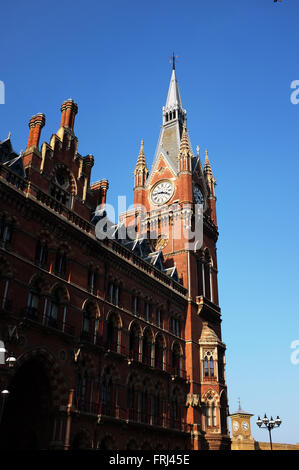 Internationaler Bahnhof St Pancras in London UK Stockfoto