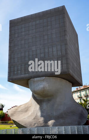 La tête au Carre Skulptur, MAMAC, Nizza, Frankreich Stockfoto