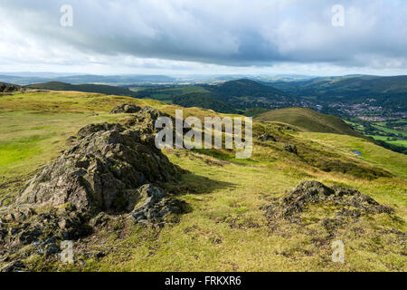 Nahe dem Gipfel des Caer Caradoc Hill, in der Nähe von Kirche Stretton (gesehen auf der rechten Seite), Shropshire, England, UK. Stockfoto