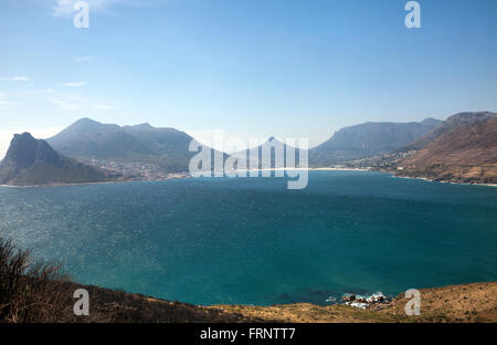 Chapmans Peak Drive Blick auf Hout Bay Harbour in Kap-Halbinsel in Südafrika Stockfoto